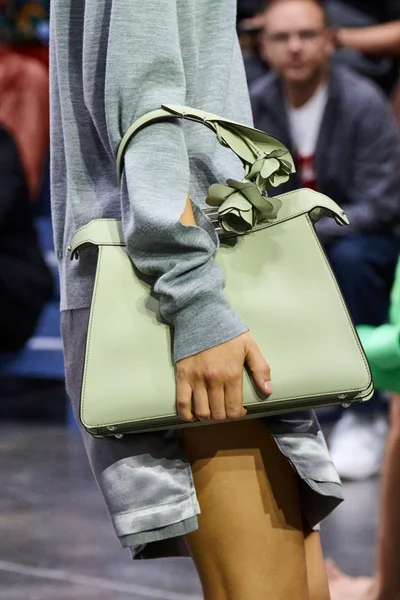 Look 116